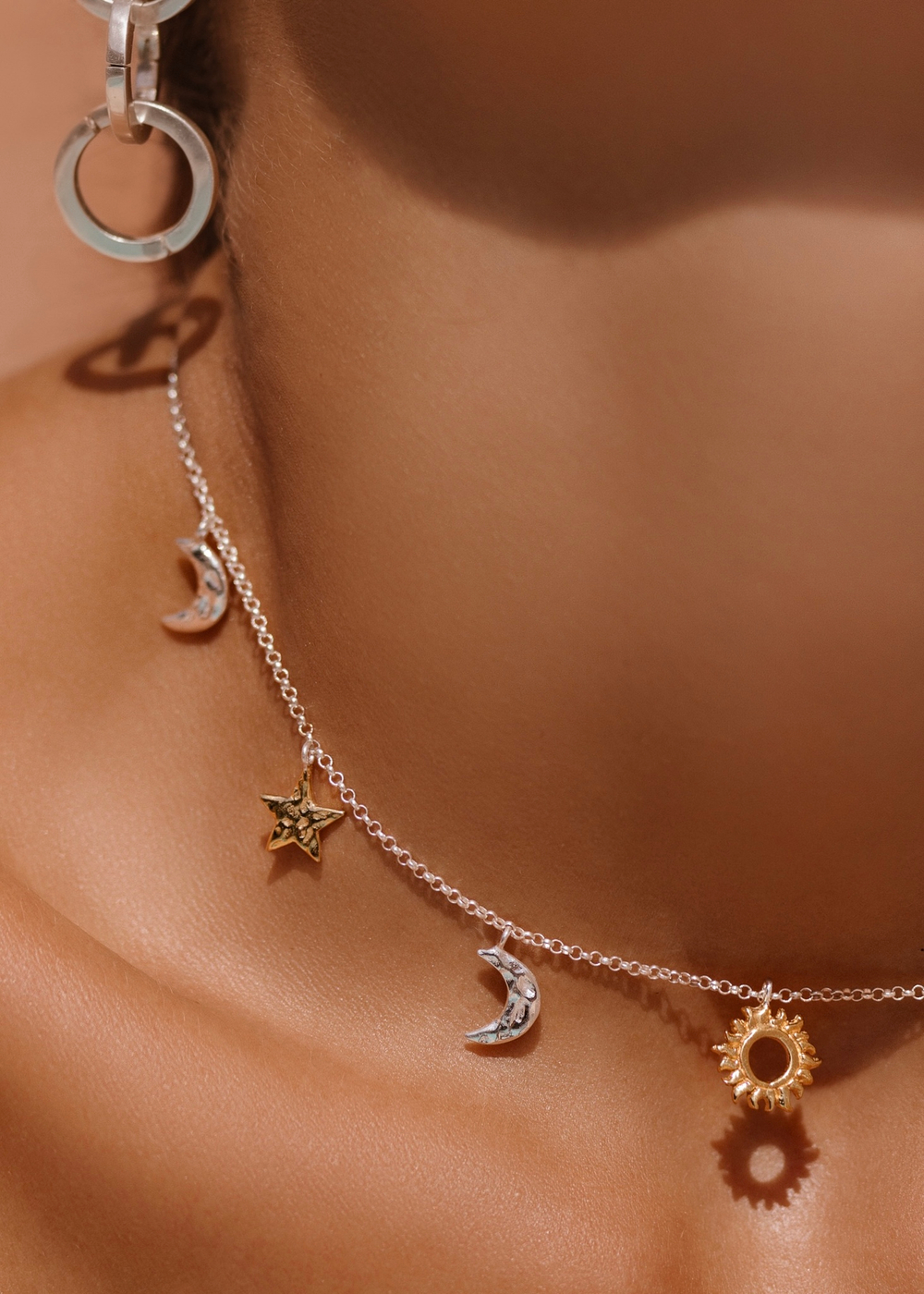 Колье "Гелиос" с позолотой