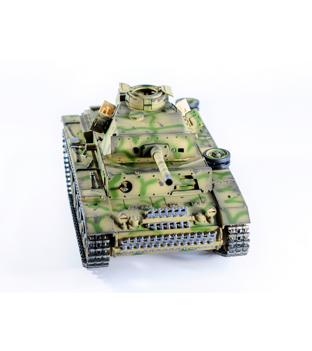 Р/У танк Taigen 1/16 Panzerkampfwagen III (Германия) дым, свет V3 2.4G RTR камуфляж