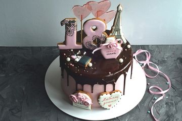 Торт Париж для девушки №1016