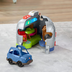 Fisher-Price Little People - Образовательный кемпер маленького исследователя + 2 фигурки + аксессуары HJN43
