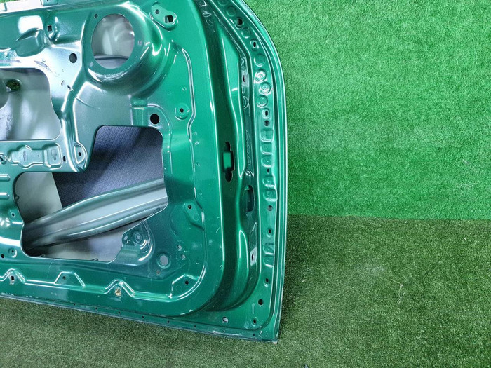 Дверь передняя левая Mini Countryman F60 (16-23)