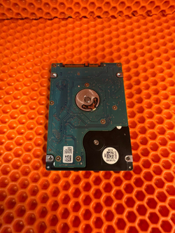 Жёсткий диск hgst 500 gb