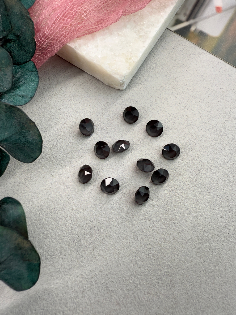 Шатон Chatone 8 мм (ss39), Lacquer Black Diamond