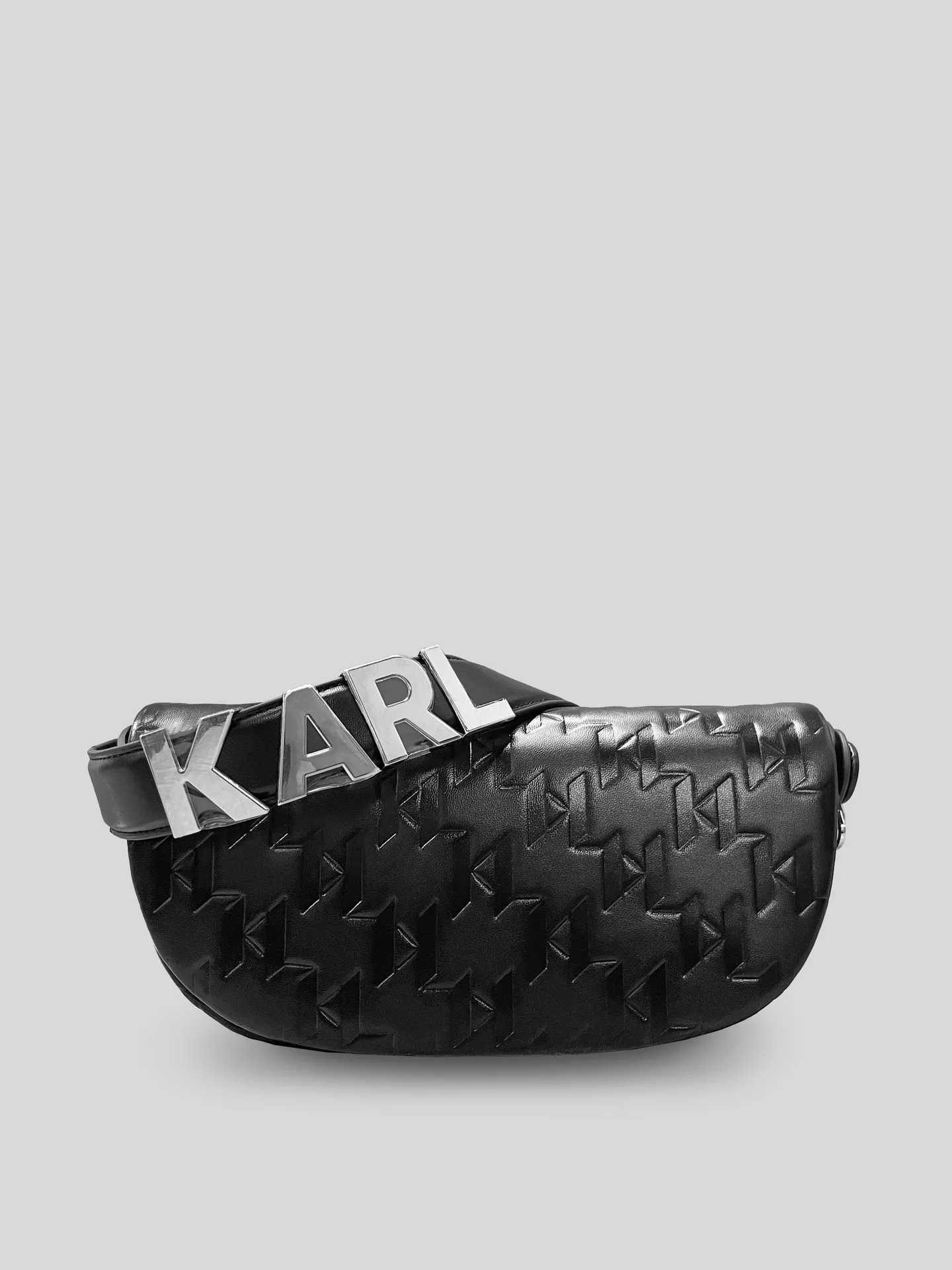 Сумка Karl Lagerfeld на магнитной застежке и ремешком в комплекте Nadya
