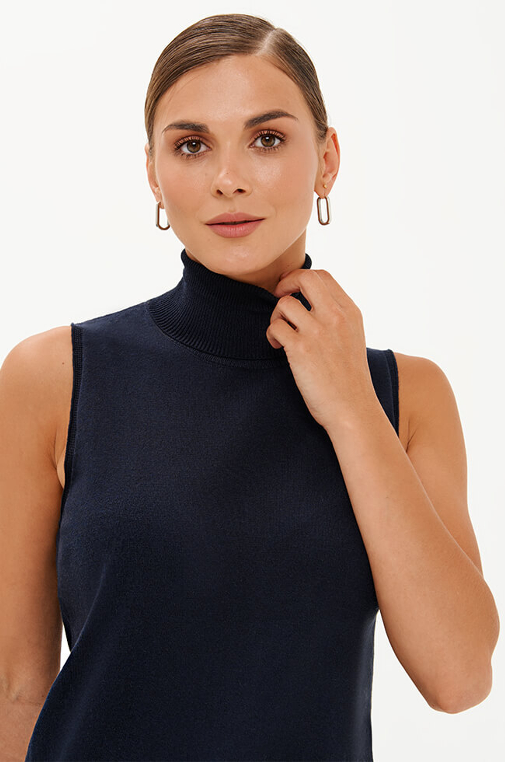 23393 Жилет женский (темно-синий)