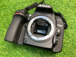 Nikon D7500 18.600 кадров