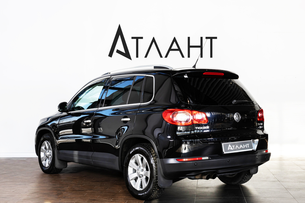 Volkswagen Tiguan, 2008 год