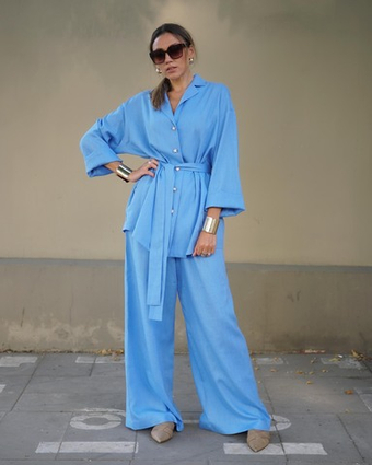 Блуза "Роскошь природы изо льна в голубом