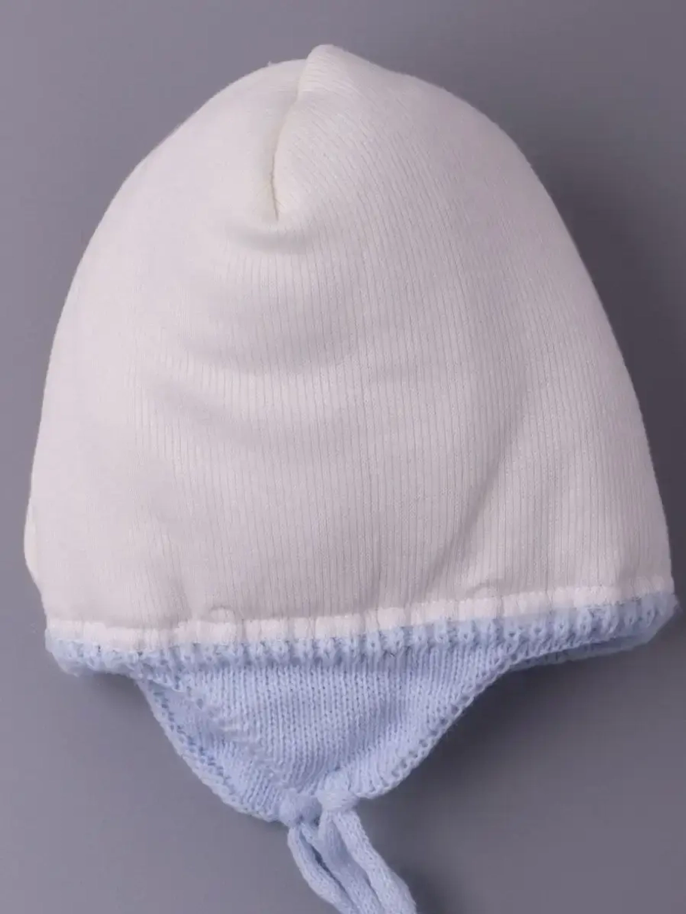 Шапка зимняя вязаная с помпоном для детей