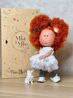 Кукла Nines виниловая 30см MIA CASE шарнирная (3503)