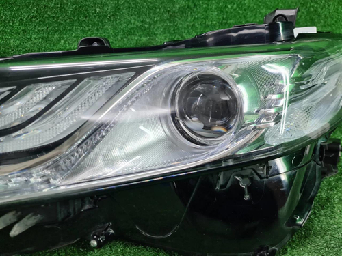 Фара левая Toyota Camry xv70 (2020-н.в.) LED