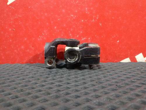 Крестовина рулевого вала