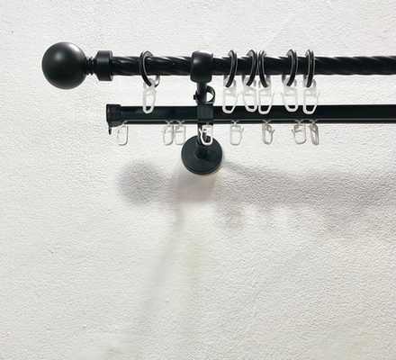 Карниз металлический витой Шар Ост двухрядный d16 мм со второй направляющей, цвет черный