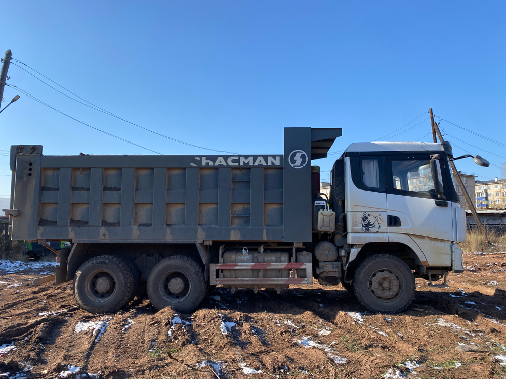 Shacman (Shaanxi) SX* 6x6 Самосвал SX32586T385 (Дизельный, 11,6 л, 369 л.с., МТ)