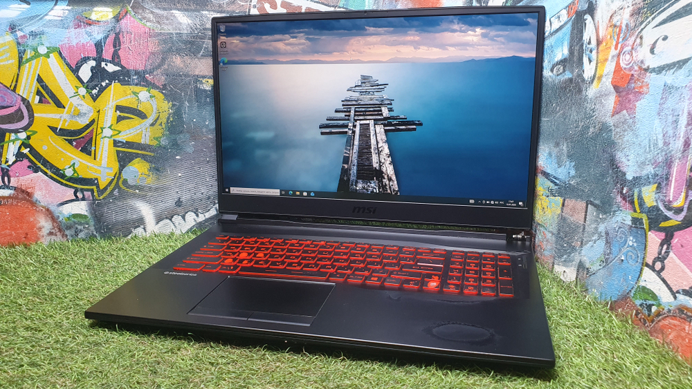 Игровой MSI i7-10/8Gb/GTX 1650 4Gb/120Hz /GL75 Leopard 10SCXR-014XRU 9s7-17e822-014/Windows 10