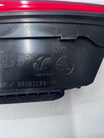 Задний фонарь Skoda Karoq правый. 57A945308. Оригинал.