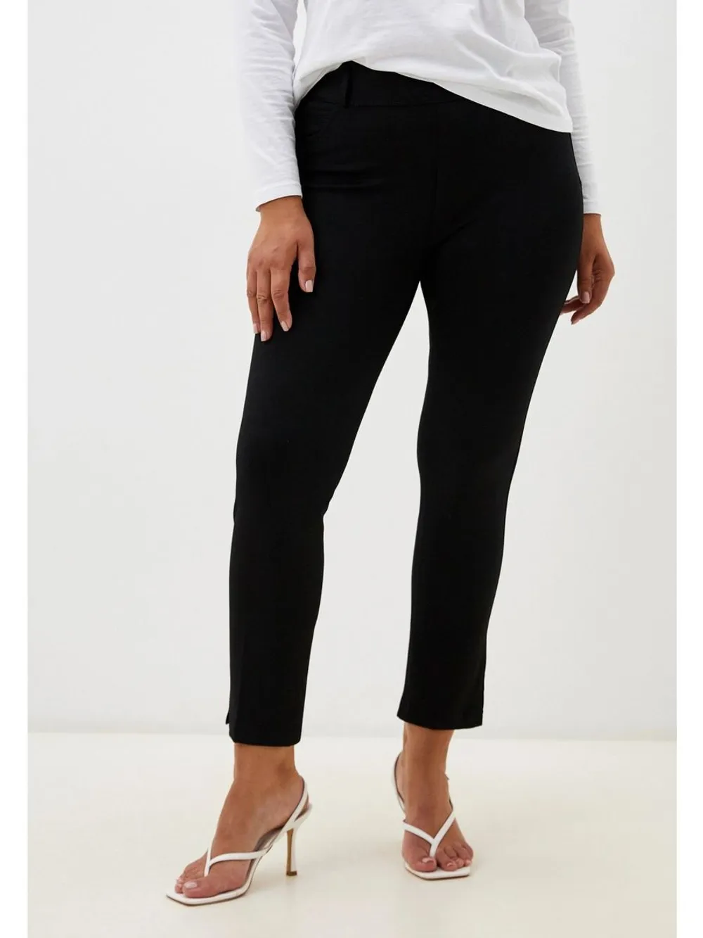 Брюки  трикотажные классические