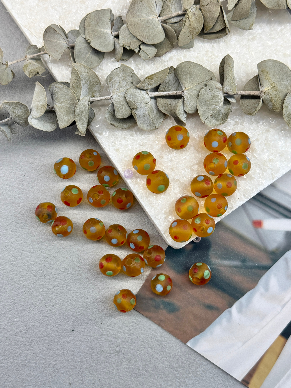 Стеклянные матовые бусины лэмпворк 10 мм "Карамель", 2 штуки