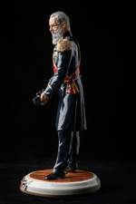 Статуэтка. Фарфор. Солдат. Крылов Алексей Николаевич - Русский флотоводец. Россия