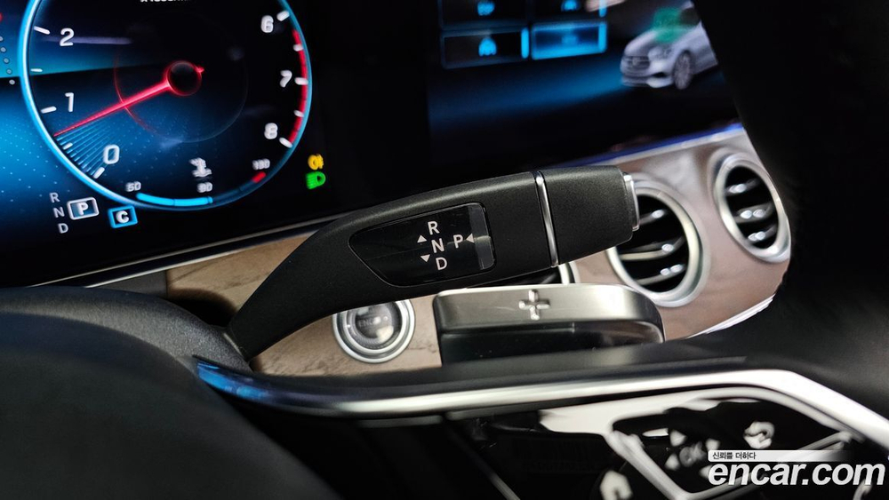 Mercedes-Benz E-Class W213 E250 Exclusive (01.2021)