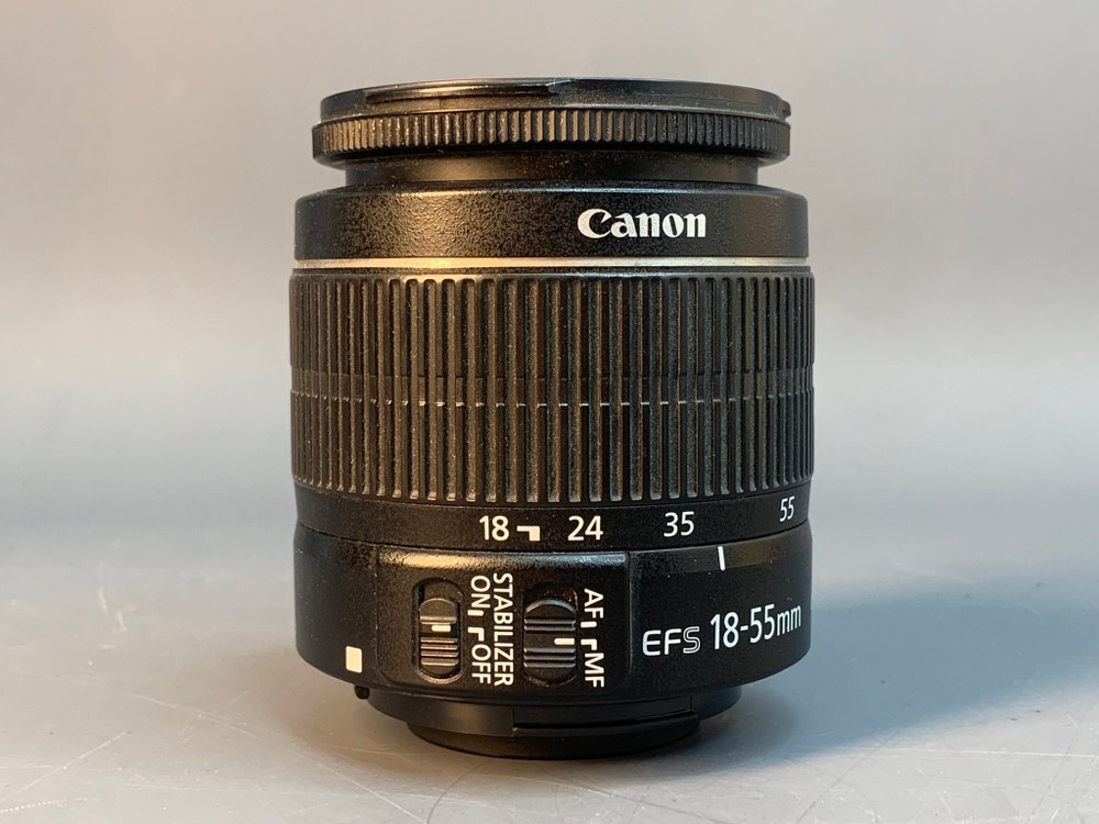 Canon EF-S 18-55mm 3.5-5.6 IS II