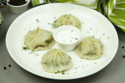 Манты с бараниной