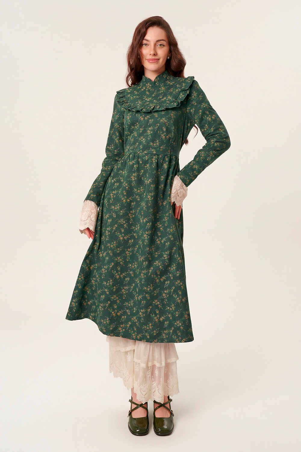 Платье с вшитой манишкой