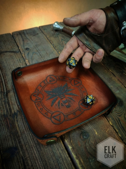 Кожаный дайстрей, миска для кубов.