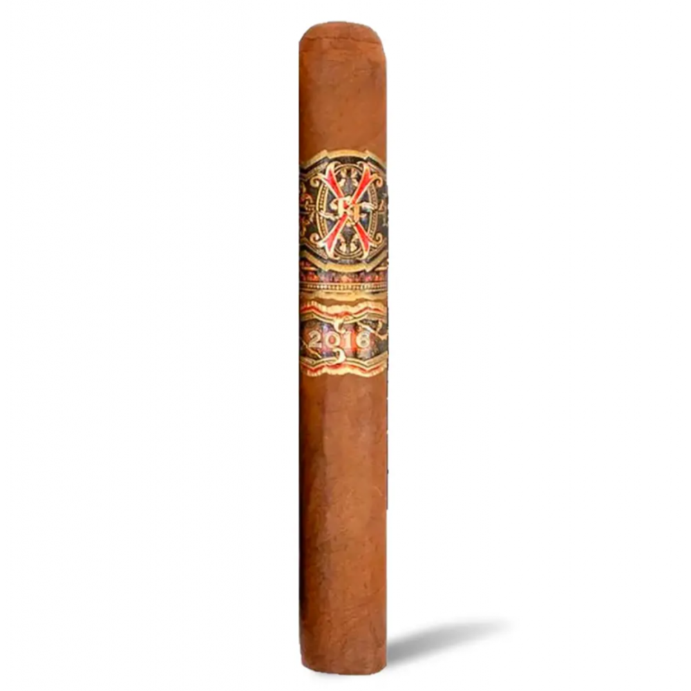 FFOX Fuente Fuente Opus X Heaven and Earth Tauros the Bull