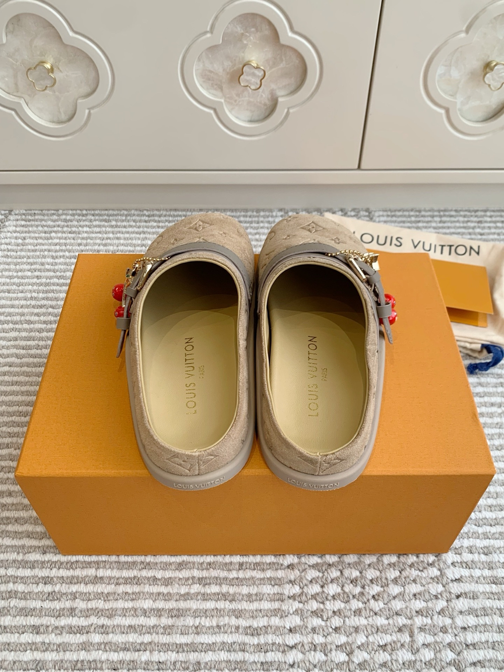 Louis Vuitton Flat Comfort Clog