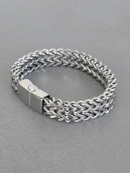 Мужской браслет из стали с магнитной застежкой