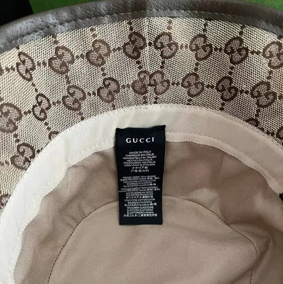 Панама GUCCI GG canvas bucket hat