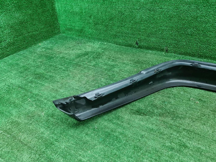 Расширитель передний левый Mercedes G W463 (08-18)