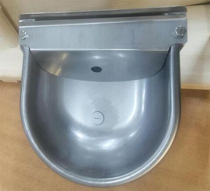 Поилка д/ КРС поплавковая (нержавейка)