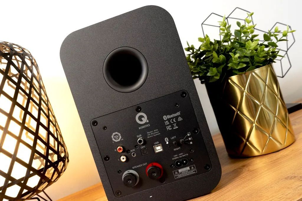 Полочная акустика Q-Acoustics Q M20 HD (QA7612) Walnut