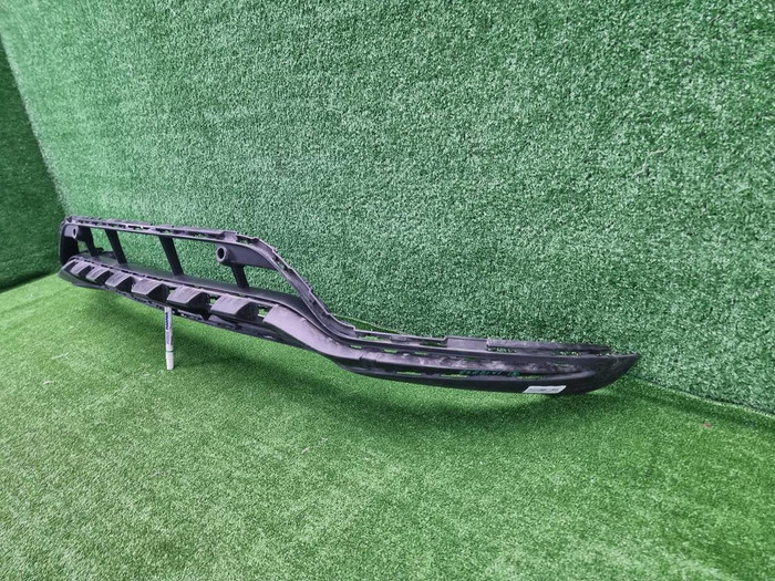 Юбка переднего бампера Mercedes GLC X253 19-22 AMG