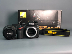 Nikon D3200+18-55mm 8.800 кадров