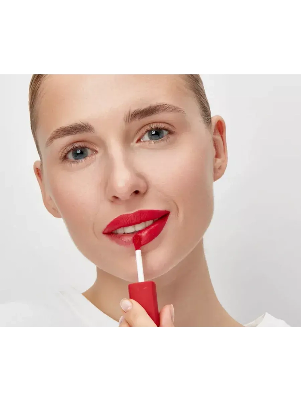 Жидкая помада, стойкая, The Longwear Lipstick 3INA 244