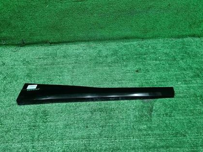 Накладка двери передняя правая Zeekr X (2023-н.в.)