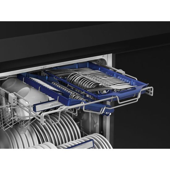 Встраиваемая посудомоечная машина Smeg STL7235L