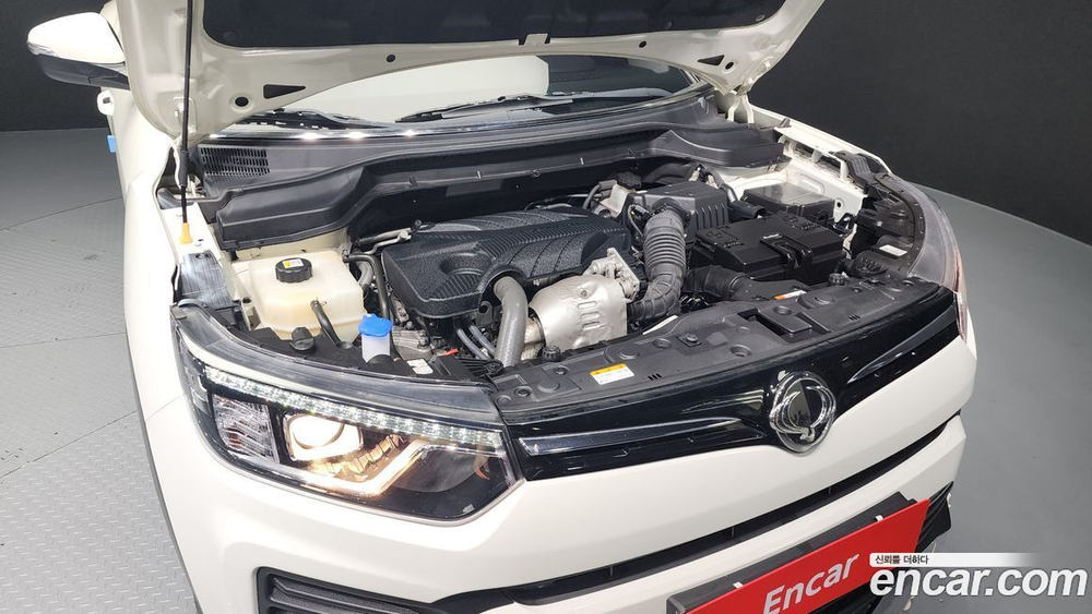 KG Mobility (Ssangyong) Very New Tivoli Дизель 1.6 2WD (05.2020)
