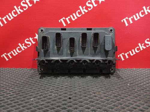 Блок управления шасси задний 2018г