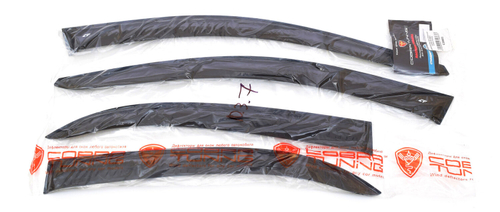 Дефлекторы боковых окон Cobra Tuning на Chevrolet Lacetti хэтчбек 2003 арт.C30603