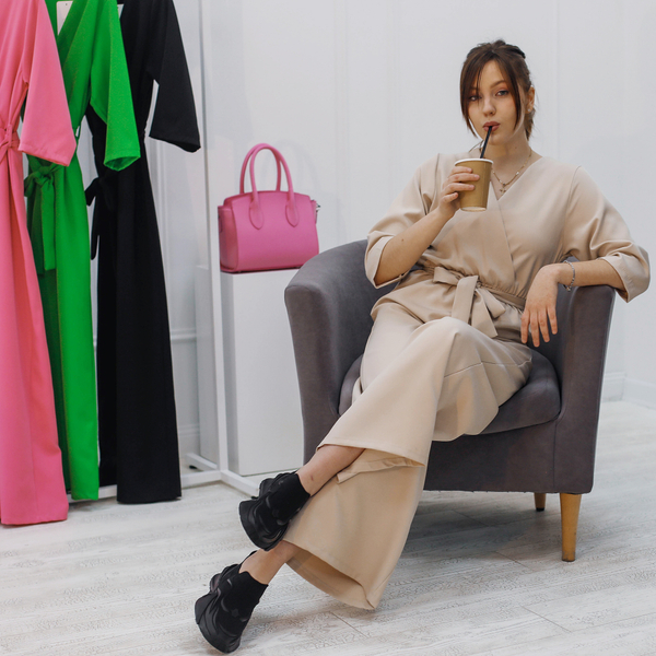 Комбинезон женский расклешенный