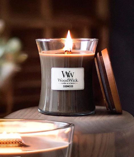 Удовое дерево, ароматическая свеча, WoodWick