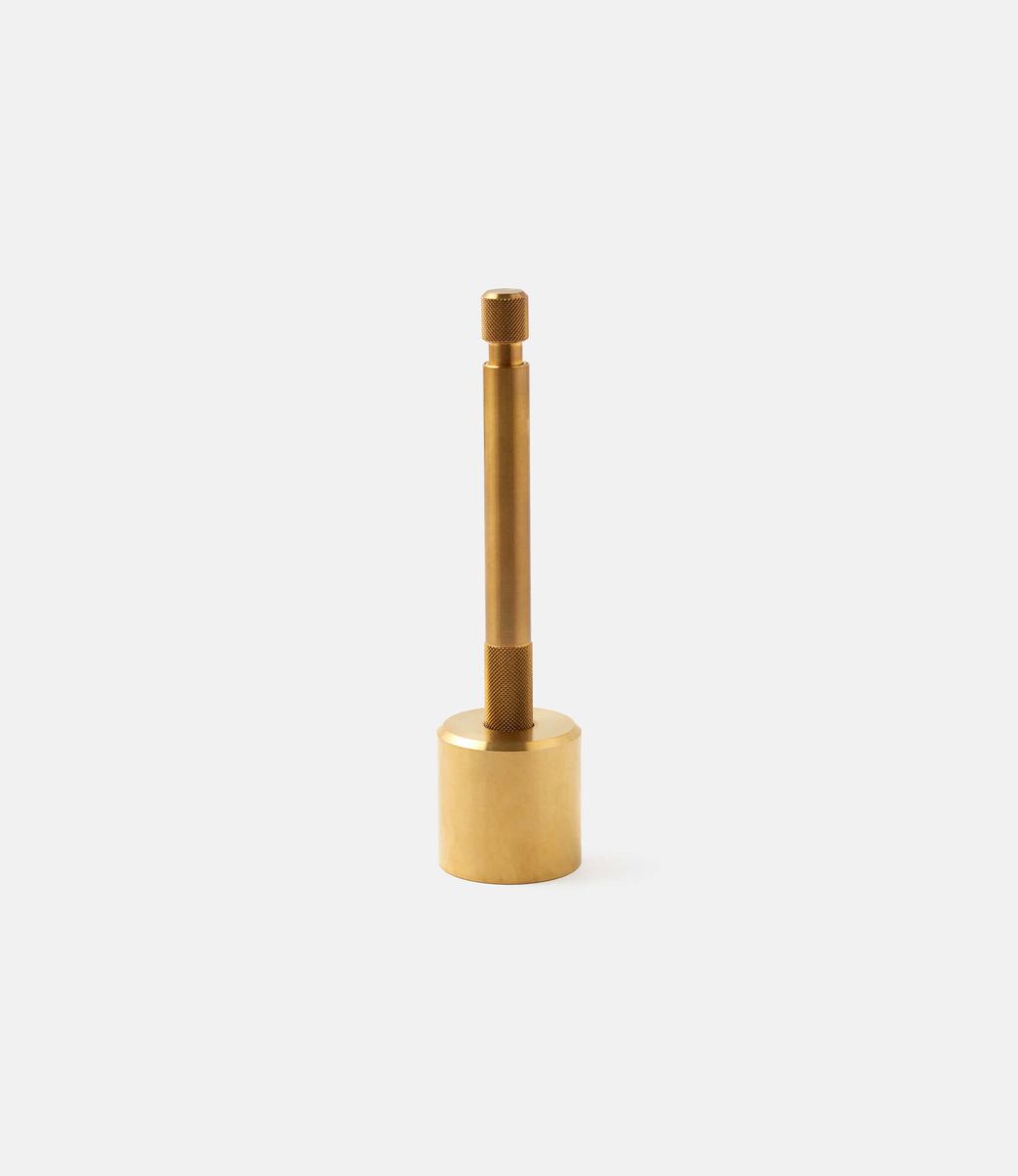 Wingback Pen Holder Brass — подставка для ручки