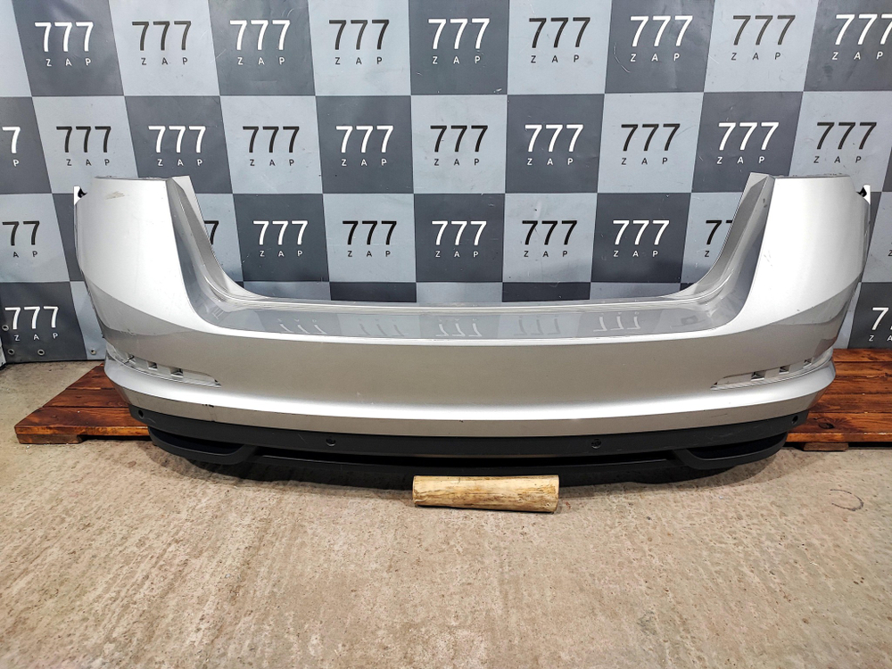 Бампер задний Skoda Rapid 2 2019+ бу Оригинал 60U807421D