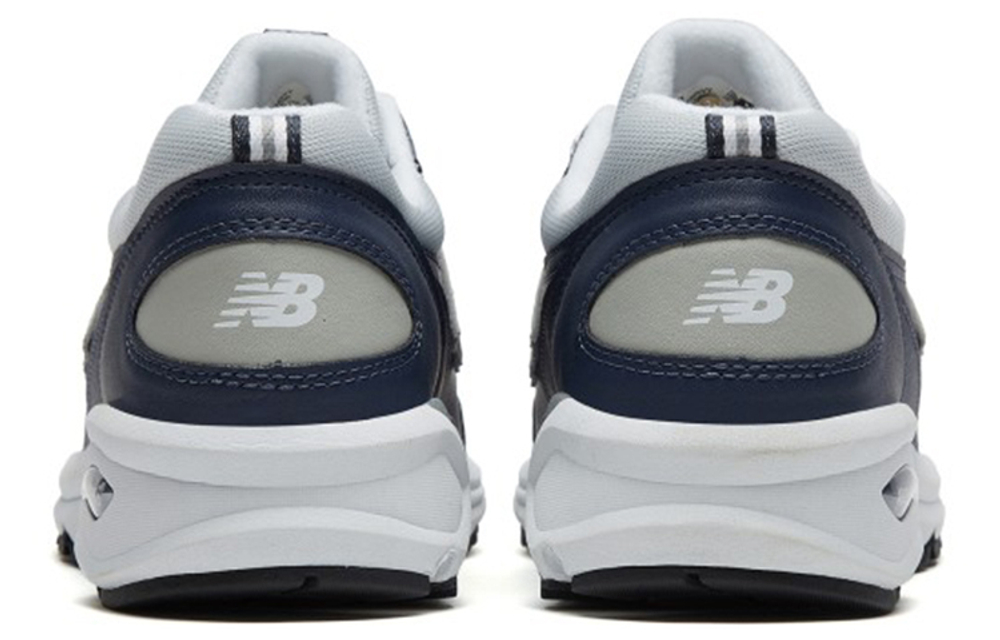 Кроссовки New Balance 498