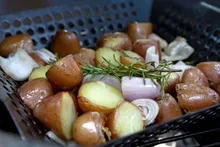Керамический гриль Big Green Egg L Large (большой), 46 см, на ножках с рукояткой