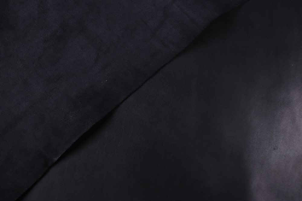 1,3-1,5 Кожа лицевая черная с отделкой ANTICA 159дм² (КЛ)